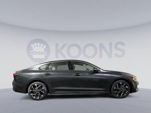 2025 Kia K5 EX