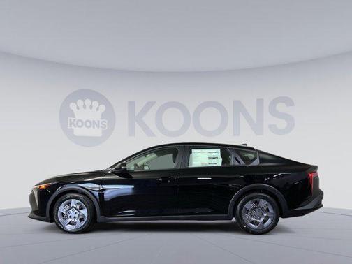 2025 Kia K4 LX