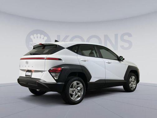 2024 Hyundai KONA SE