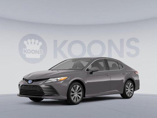 2022 Toyota Camry LE