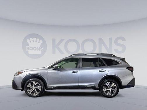 Ice Silver Metallic 2022 Subaru Outback Limited