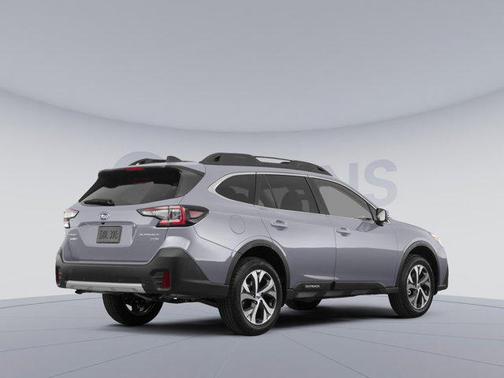 Ice Silver Metallic 2022 Subaru Outback Limited