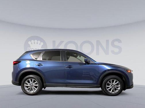 2023 Mazda CX-5 2.5 S Preferred Package