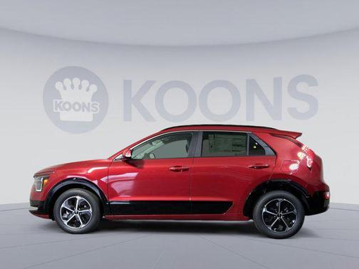 2025 Kia Niro SX