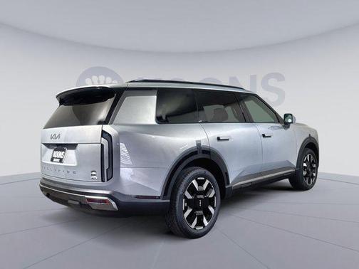 Ivory Silver 2027 Kia Telluride S