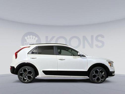 2025 Kia Niro Touring