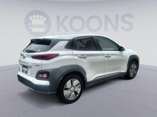 Lunar White 2021 Hyundai KONA EV Ultimate