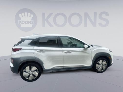 Lunar White 2021 Hyundai KONA EV Ultimate