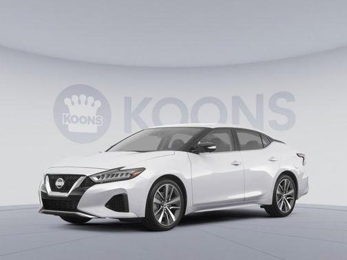 2023 Nissan Maxima SV