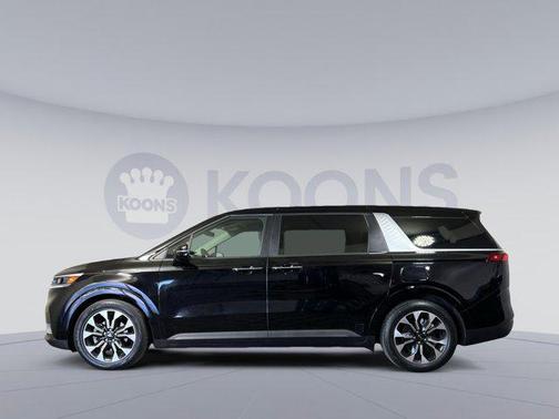 2022 Kia Carnival EX