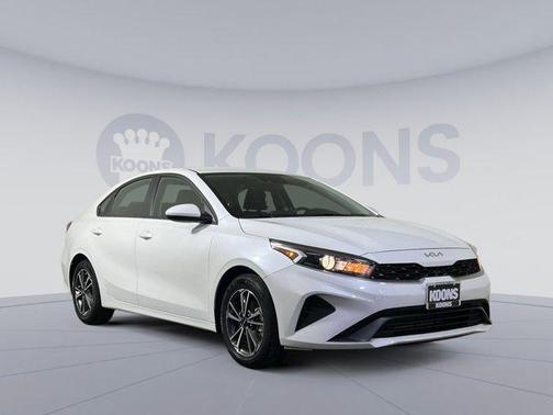2022 Kia Forte LXS
