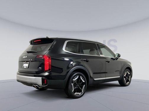 2023 Kia Telluride S