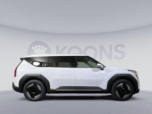 2026 Kia EV9 Wind