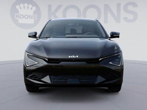2025 Kia EV6 Wind