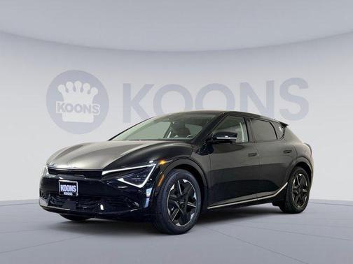 Ebony Black 2025 Kia EV6 Wind
