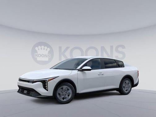 2025 Kia K4 LX
