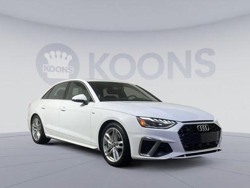 2023 Audi A4 45 S line Premium Plus