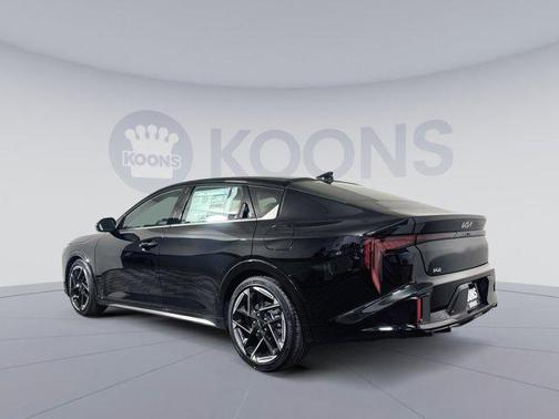 Aurora Black Pearl 2026 Kia K4 GT-Line