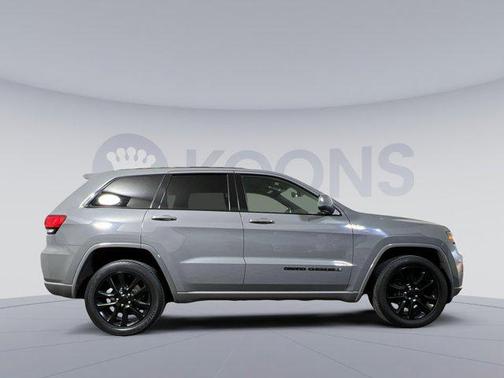 2020 Jeep Grand Cherokee Altitude