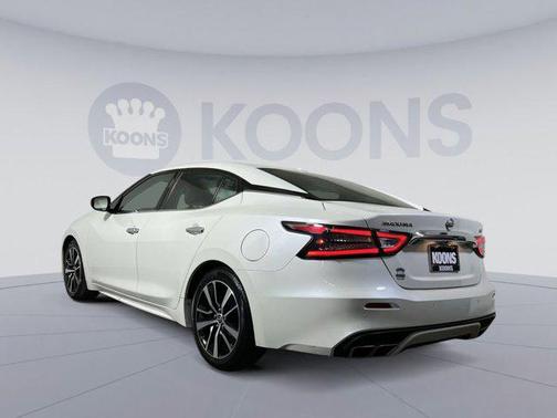 2023 Nissan Maxima SV Xtronic CVT