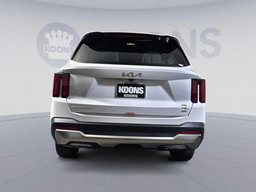 Glacial White Pearl 2026 Kia Sorento S