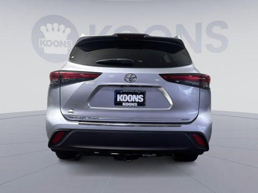 2020 Toyota Highlander L