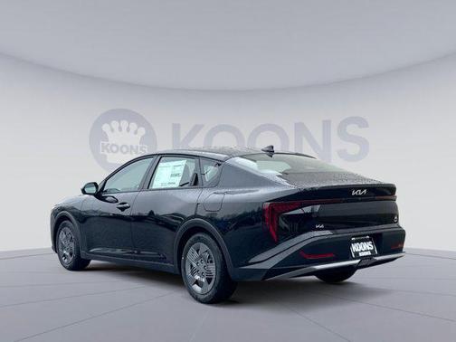 2026 Kia K4 LX