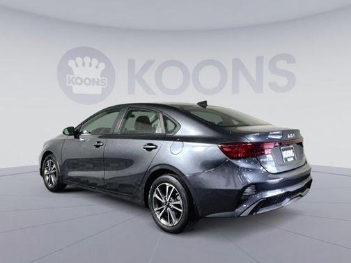 Gravity Gray 2023 Kia Forte LXS