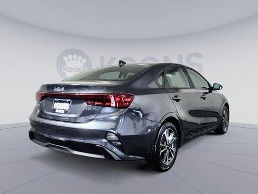 Gravity Gray 2023 Kia Forte LXS