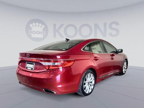 Venetian Red Pearl 2013 Hyundai Azera Base