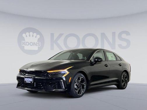 2025 Kia K5 GT-Line
