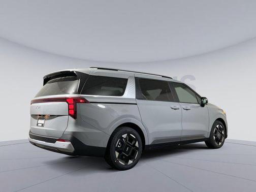 2025 Kia Carnival EX