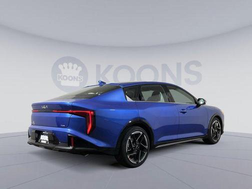 2025 Kia K4 GT-Line
