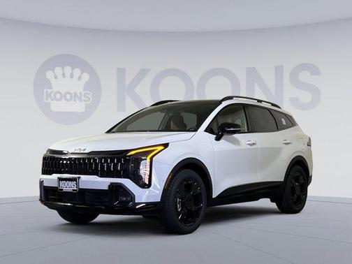 Glacial White Pearl 2026 Kia Sportage X-Line