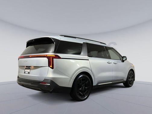 2025 Kia Carnival SX Prestige