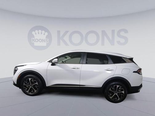 Glacial White Pearl 2023 Kia Sportage EX