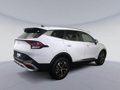 Glacial White Pearl 2023 Kia Sportage EX