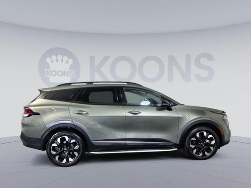 Jungle Green 2024 Kia Sportage X-Line