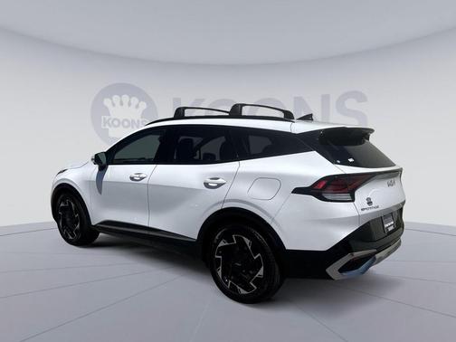 Glacial White Pearl 2024 Kia Sportage SX-Prestige