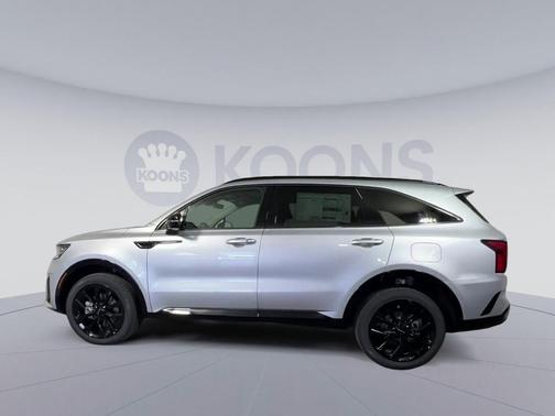 Sparkling Silver 2022 Kia Sorento SX