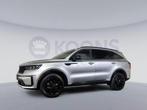 Sparkling Silver 2022 Kia Sorento SX