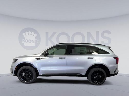 Sparkling Silver 2022 Kia Sorento SX