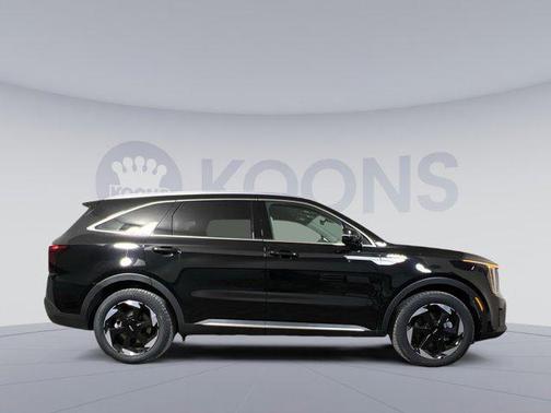 Aurora Black Pearl 2026 Kia Sorento Hybrid EX
