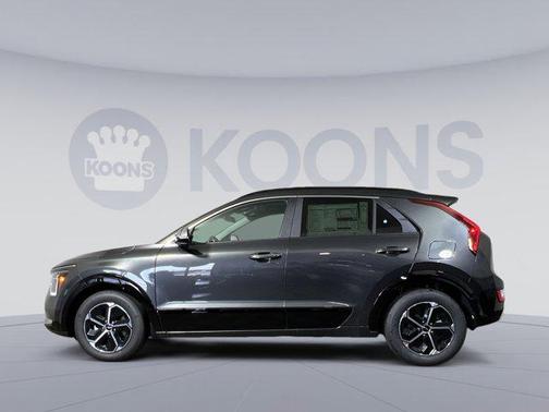 2025 Kia Niro SX