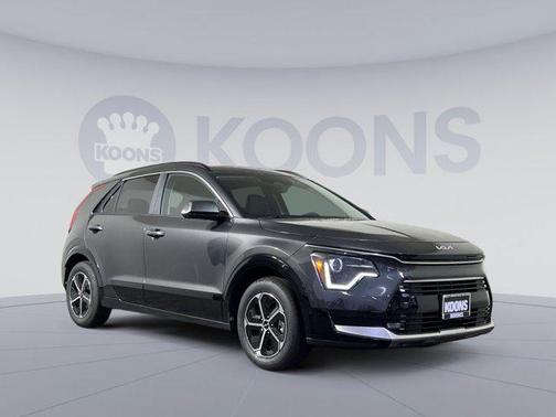 2025 Kia Niro SX