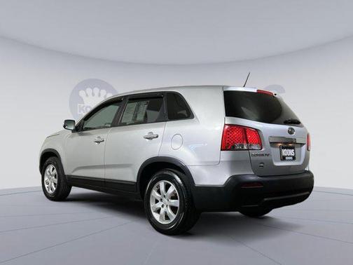 2011 Kia Sorento LX