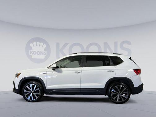 2024 Volkswagen Taos 1.5T SE