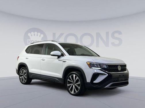 2024 Volkswagen Taos 1.5T SE