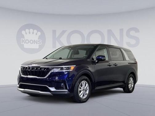 2023 Kia Carnival LX