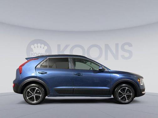 2025 Kia Niro EX